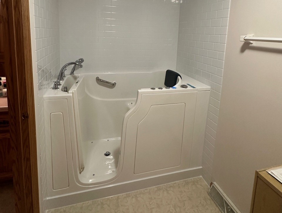 Bathtub Replacement In Sussex, WI
